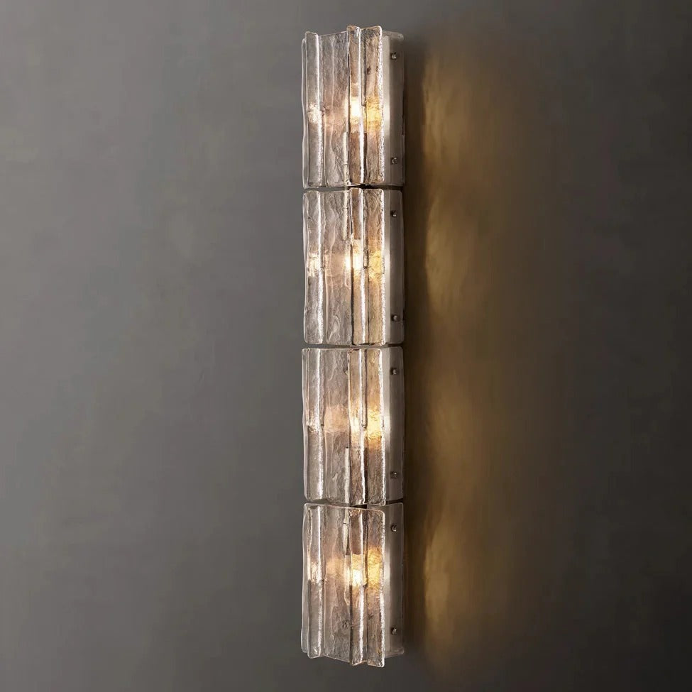 Trama Grand Sconce 