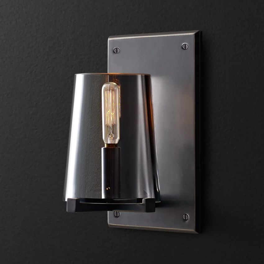 Penelope Sconce