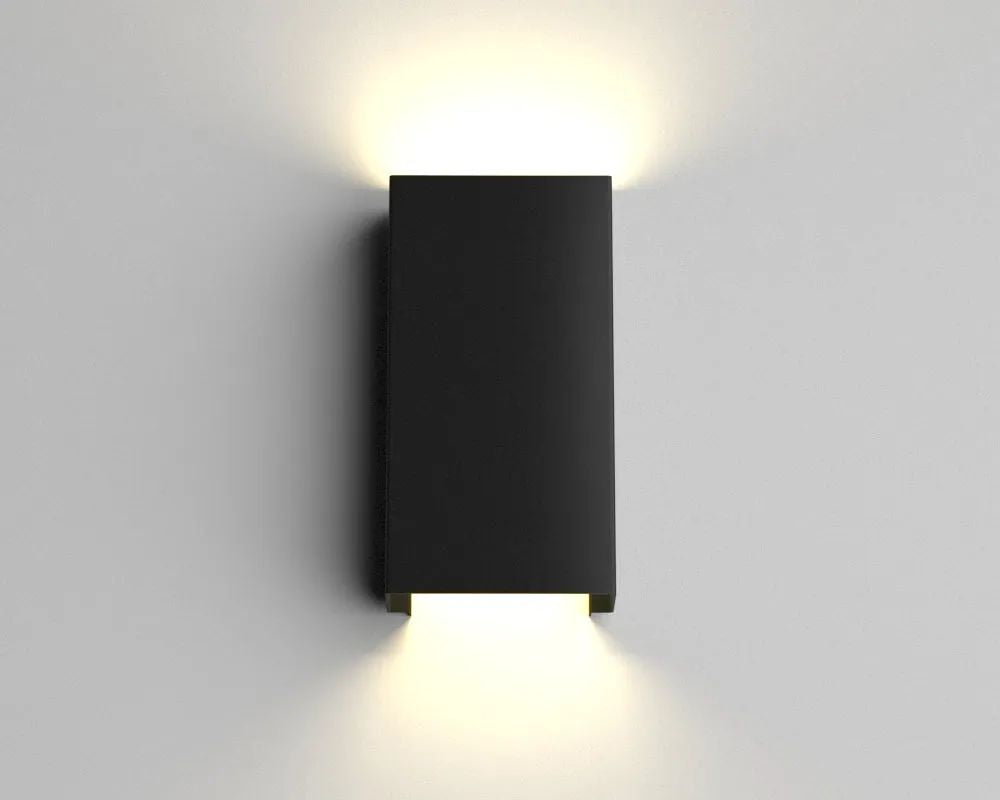 Squared Outdoor Sconce - Black