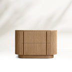 living-room-furniture-housegent-mulho-close-nightstand-setting-01