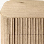 living-room-furniture-housegent-mulho-close-nightstand-setting-01