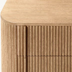living-room-furniture-housegent-mulho-close-nightstand-setting-01