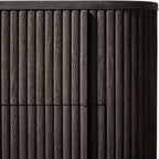 living-room-furniture-housegent-mulho-close-nightstand-setting-01
